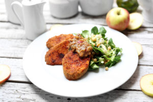 Baked sweet potatoes with spicy chickpeas