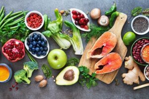 How to Eat Less the Healthy Way